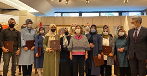 Velidedeoğlu ödülünü aldı