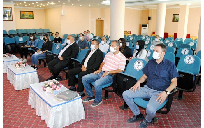 madeni-ya_-de_i_imi-e_itim-semineri-4