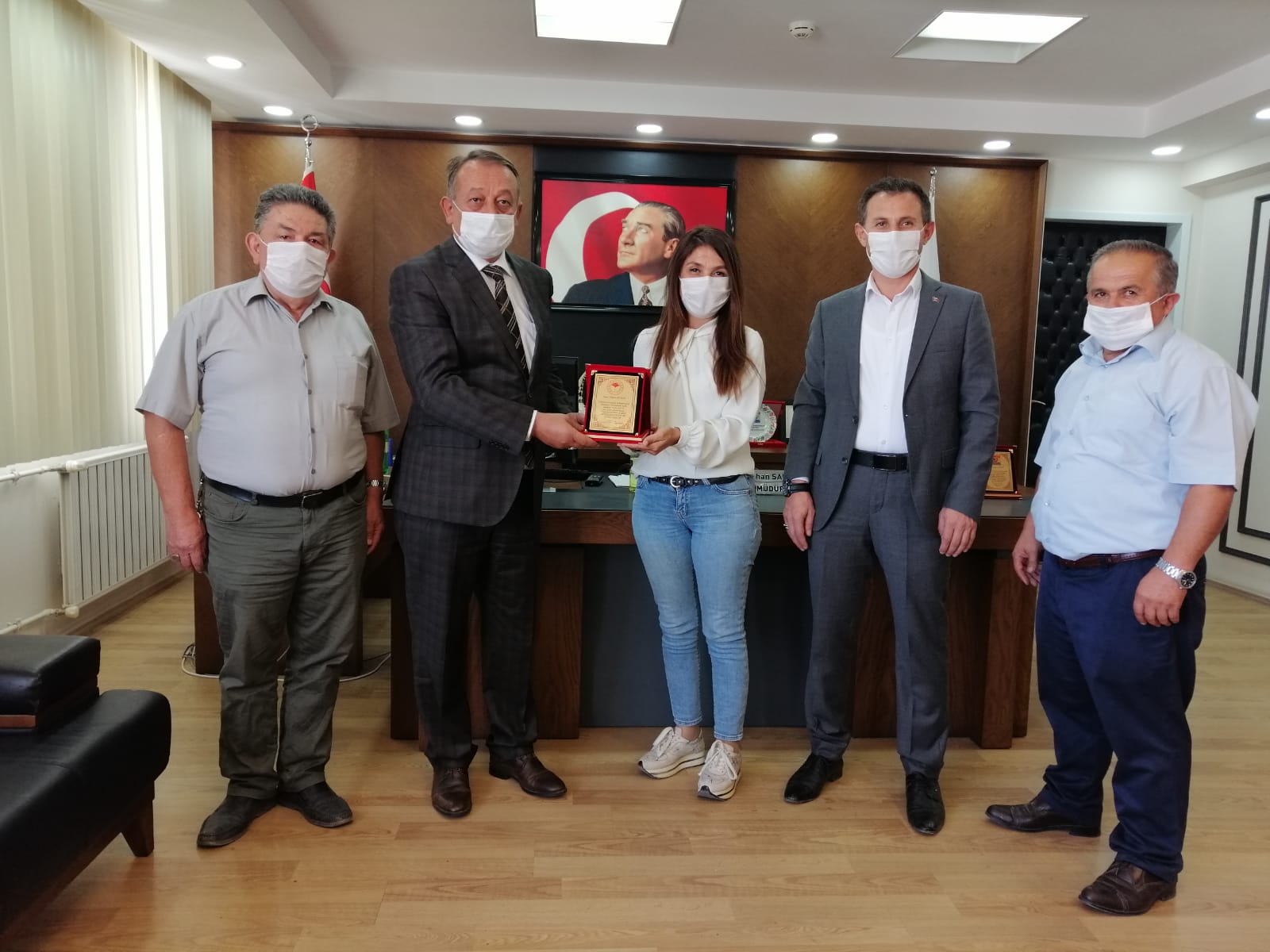 sarı