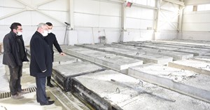 Beton bloklar belediye tesislerinde üretiliyor