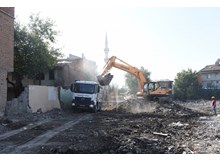 Devane’de yıkımlar devam ediyor