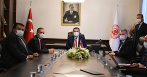 Sağlık Bakanı da “2021 sonu” diyor