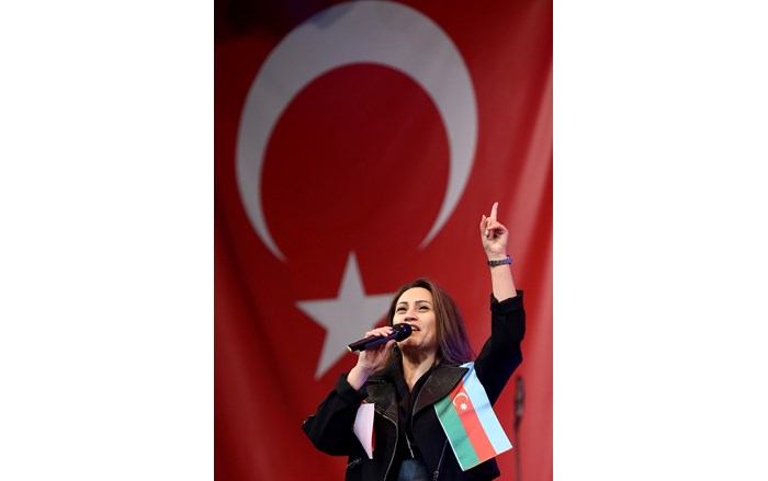 azerin-2