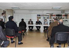 Şahiner, iş yeri kapalı olan esnafa sahip çıktı