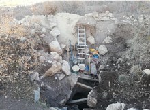 Kaçak kazı yapan 2 kişi suçüstü yakalandı