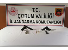 Ruhsatsız tabanca ele geçirildi