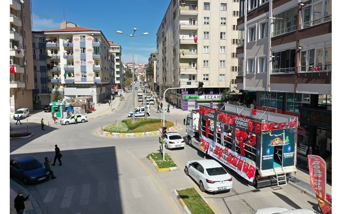 Belediyeden-_ocuklara-23-Nisan-s_rprizi-16