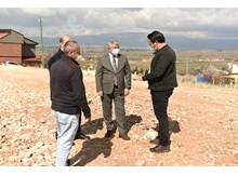 Belediye, 3 okulun yolunu yapıyor