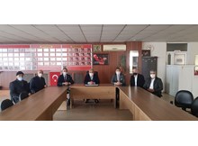 CHP, şehit ailelerini yalnız bırakmıyor