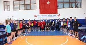 “Genç sporcularımızın yanındayız”