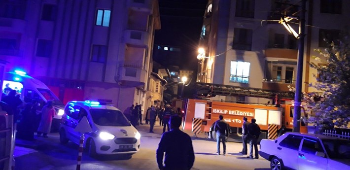 PATLAYAN BİLGİSAYAR YANGINA NEDEN OLDU