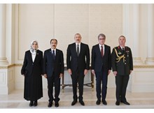 Büyükelçi Bağcı, Aliyev'e güven mektubunu sundu