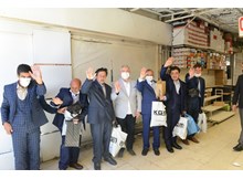 Aşgın, bayram öncesi “onları” unutmadı