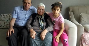 Fatih Uysal, annesini kaybetti