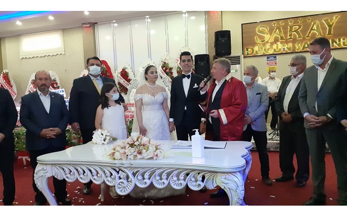 OSMANCIK'TA SİYASET VE İŞ DÜNYASINI BULUŞTURAN DÜĞÜN MİLLETVEKİLİ KAYA'NIN DANIŞMANI YUNUS GÜNGÖR DÜNYA EVİNE GİRDİ