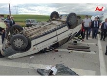 Bayat Gediği'nde trafik kazası: 3 yaralı