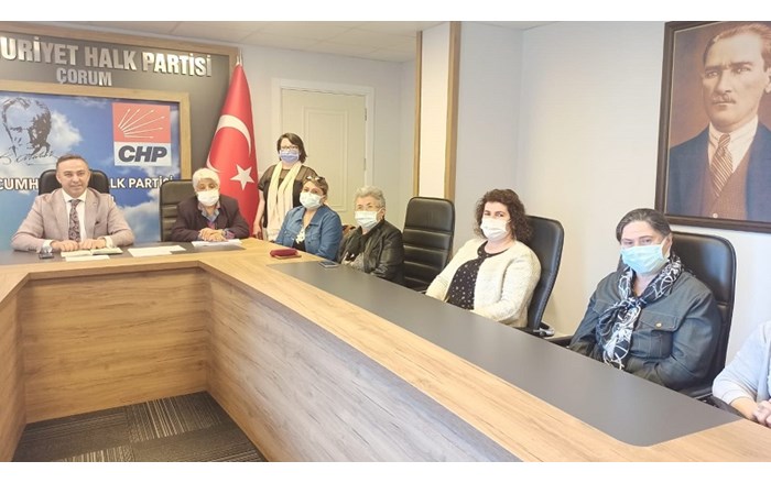 CHP-kadin-uyeler-toplanti-5