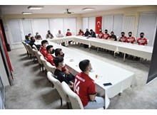 Başkan Aşgın’dan GSK’lı voleybolculara moral