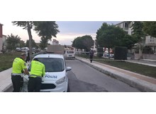 Kamyonetin altında kalan kadın hastanede can verdi