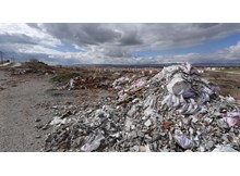 İnşaat ve yıkıntı atıkları biriktirme alanı