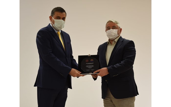 plaket-toreni-10