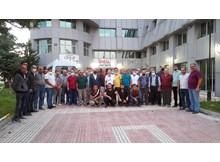 Elektrikçi esnafı YEDAŞ’ı protesto ediyor