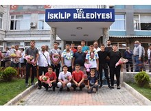 Güreş takımına coşkulu karşılama