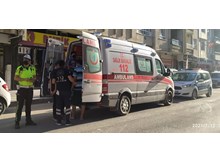 Otomobil çocuğa çarptı