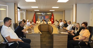 CHP’de milletvekilleri ile değerlendirme toplantısı