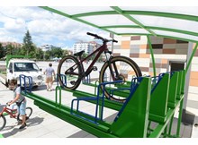 Kadeş Barış Meydanına iki katlı bisiklet parkı