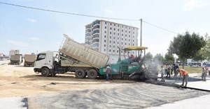 Fen Lisesi 1. Cadde’ye asfalt
