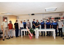 Başkan Şahiner'den zabıtaya pastalı kutlama