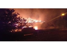 Camide yangın çıktı