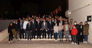 “Derdimiz halka hizmet”