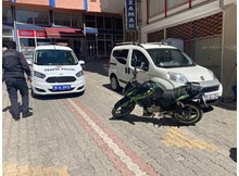 Otomobil ile motosiklet çarpıştı: 1 yaralı