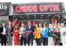 Cadde Optik’e coşkulu açılış