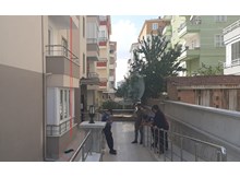 Küçük çocuk, üçüncü kattan düştü