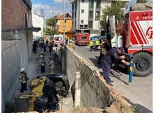 İş makinesinin altında can verdi