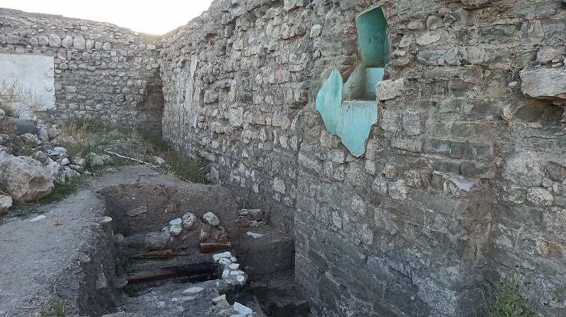 YAPI İŞGALİNDEN KURTARILAN TARİHİ KALE TURİZME KAZANDIRILIYOR ÇORUM KALESİ'NİN ALTINDAN TARİH ÇIKTI