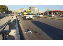 Çocuğa otomobil çarptı