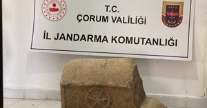 Çocuk mezarı lahiti ele geçirildi: 5 gözaltı