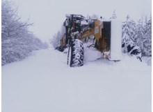 670 köy yolu ulaşıma kapandı