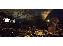 Yaşlı kadın yanarak can verdi