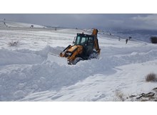 1.163 köyde 8.141 km yolda kar mücadelesi