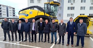 DOKAP desteği ile mısır silaj makinesi alındı