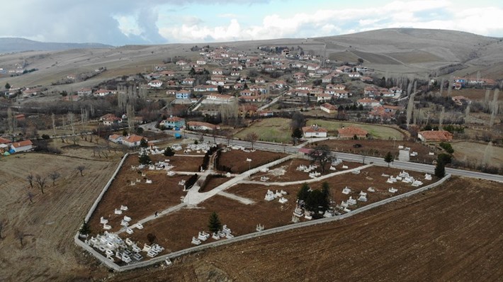 GURBETÇİLERDEN KÖYLERİNE 100 BİN ERUOLUK YATIRIM YURTDIŞINDA YAŞAYAN VATANDAŞLAR DESTEK VERDİ, KÖY MODERN GÖRÜNÜME KAVUŞTU