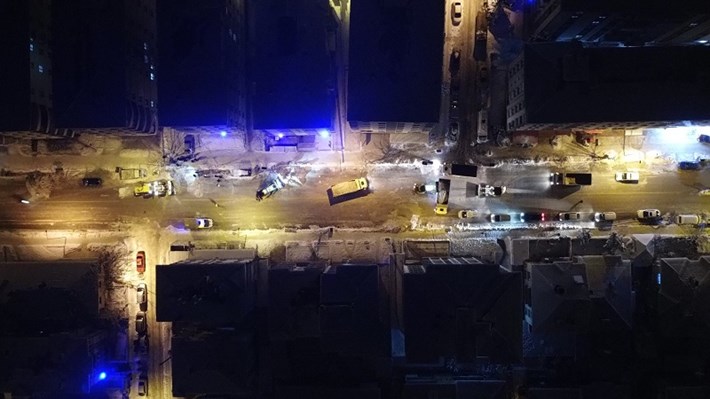 personel-ve-is-makineleri-gece-gunduz-sahada-1