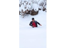 Köye 1 metre kar yağdı, yollar 1 aydır kapalı