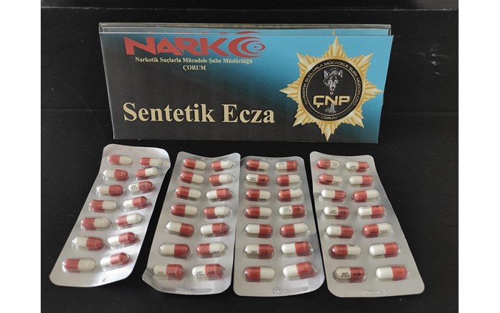 NARKOTİMLERDEN ZEHİR TACİRLERİNE SERİ OPERASYON