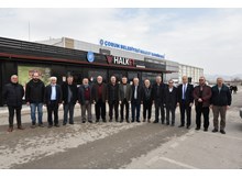 “Sokak hayvanlarının beslenme odakları şehir dışında olacak”